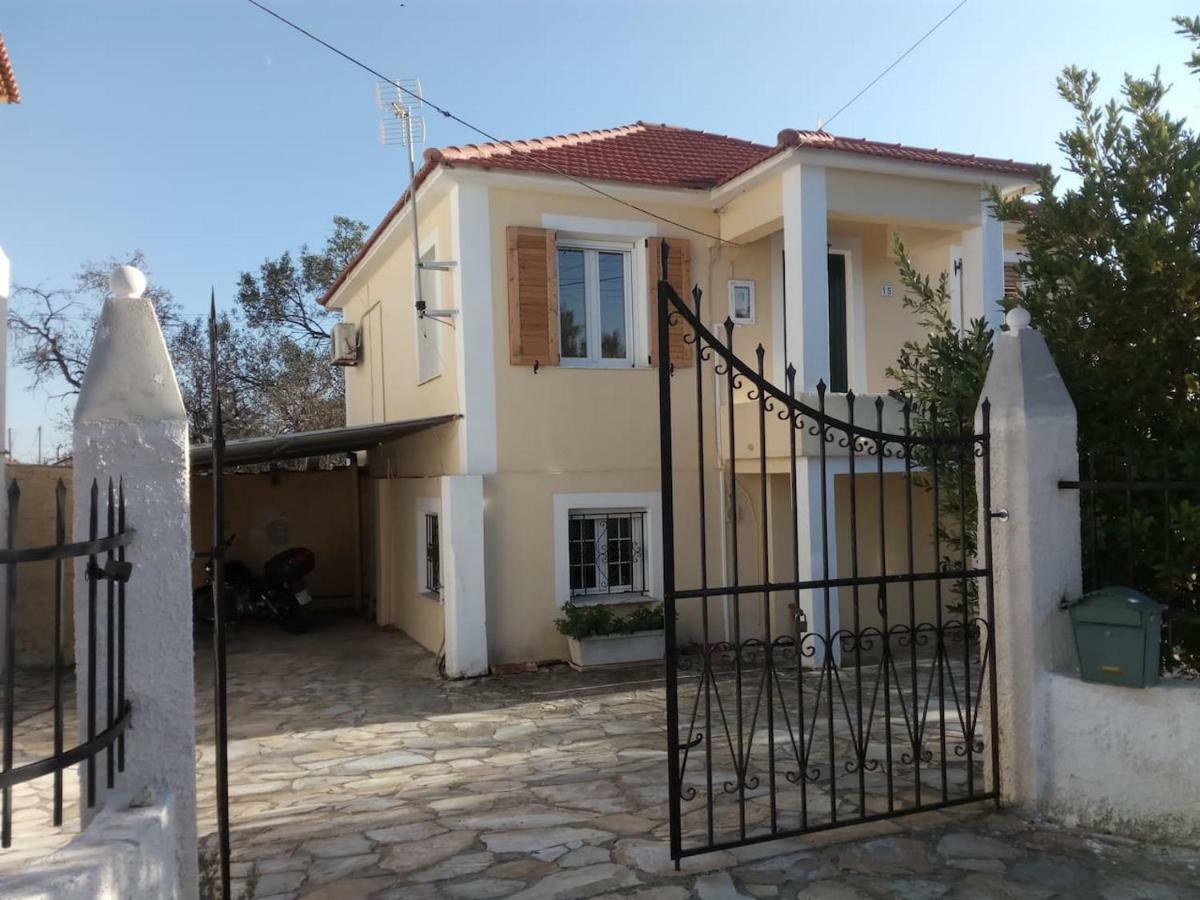 Traditional Village House Meson Yerakarion Exterior photo